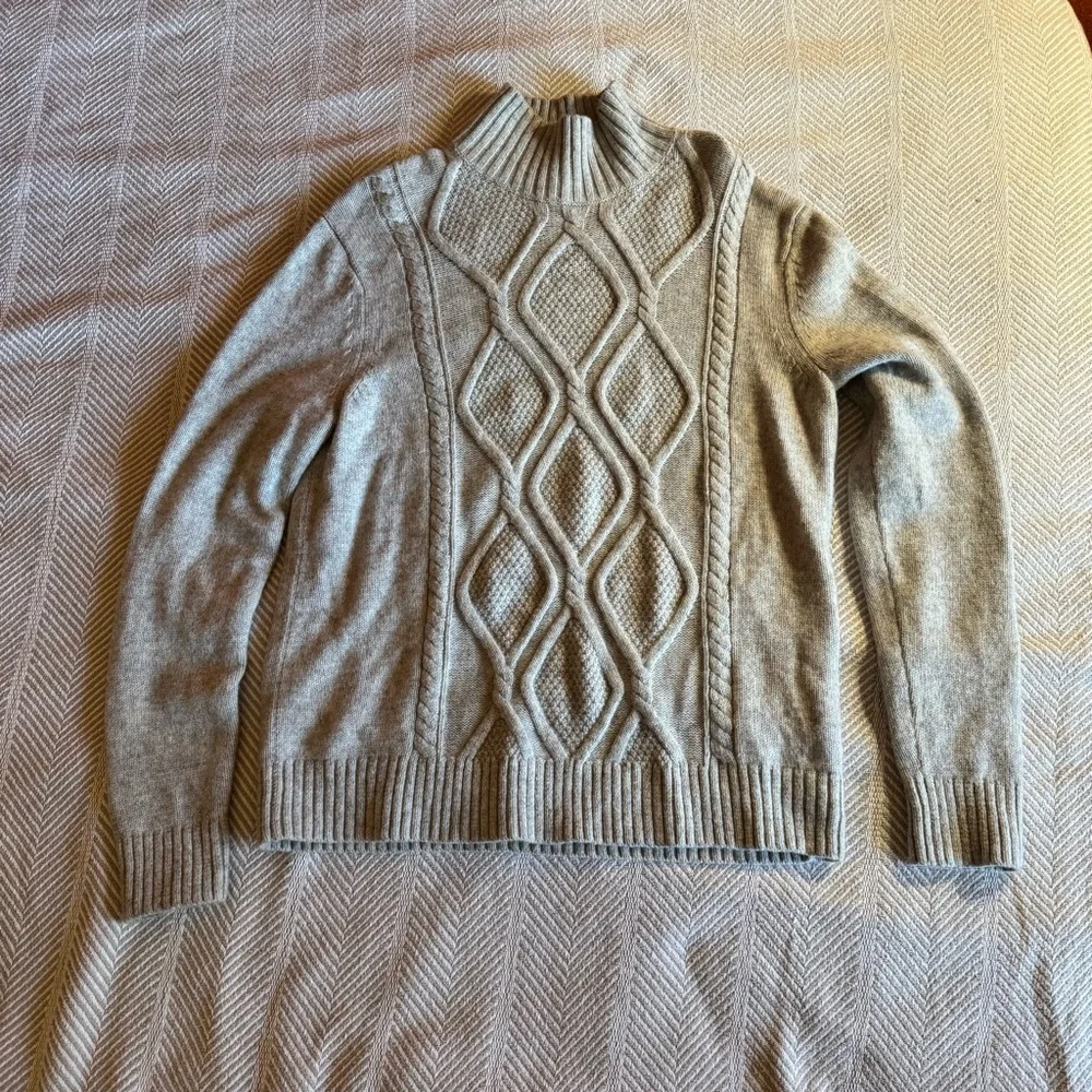 Men's Banana Republic Zephyr Cable‎ Knit Merino Sweater, Light Gray, Size L